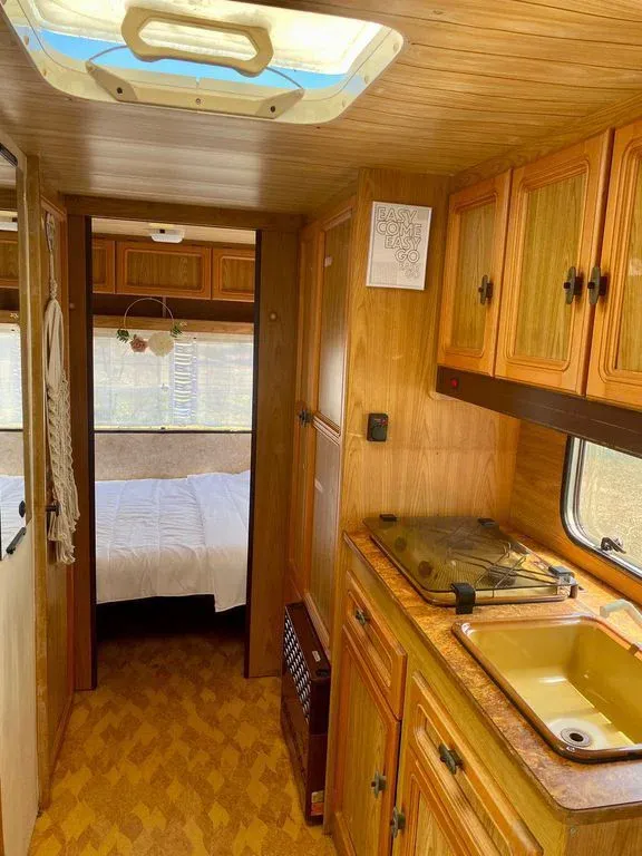 Meadow Camp 2 (Family) – Beachfront Sea View